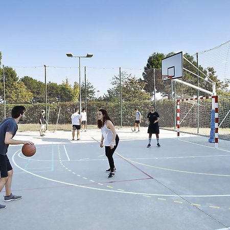 Agora Bcn. Residencia Universitaria Internacional Daire Barselona Dış mekan fotoğraf