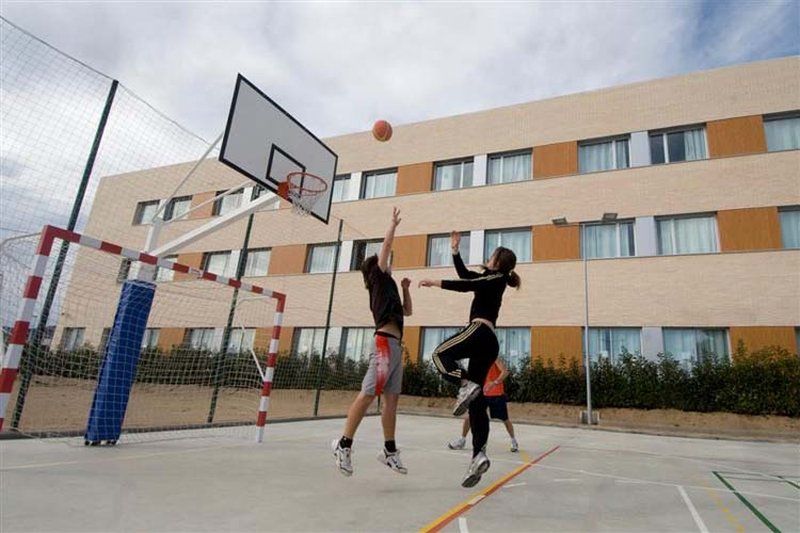 Agora Bcn. Residencia Universitaria Internacional Daire Barselona Dış mekan fotoğraf